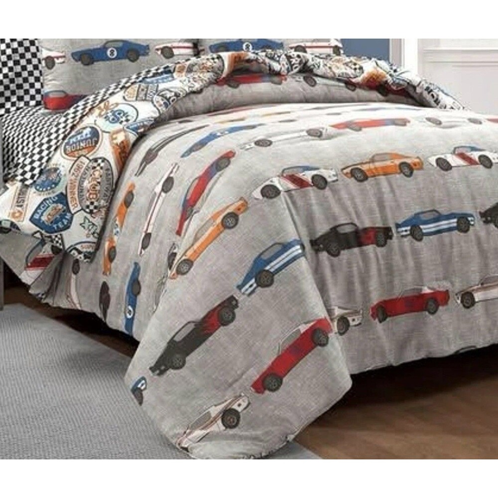 Lush Decor- Race car quilt  Full/queen.   Quilt Only
